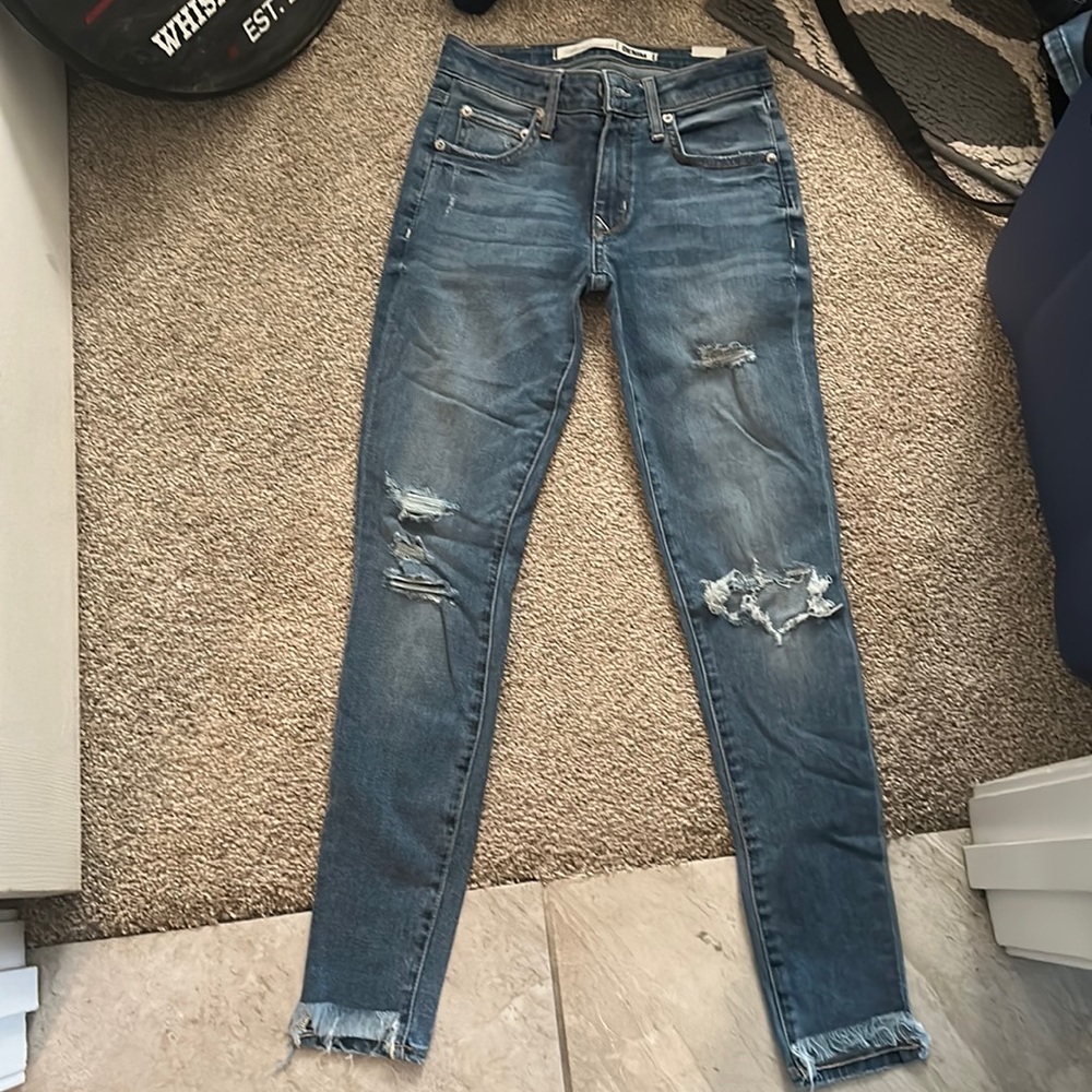Lovers and friends distressed jeans size 23